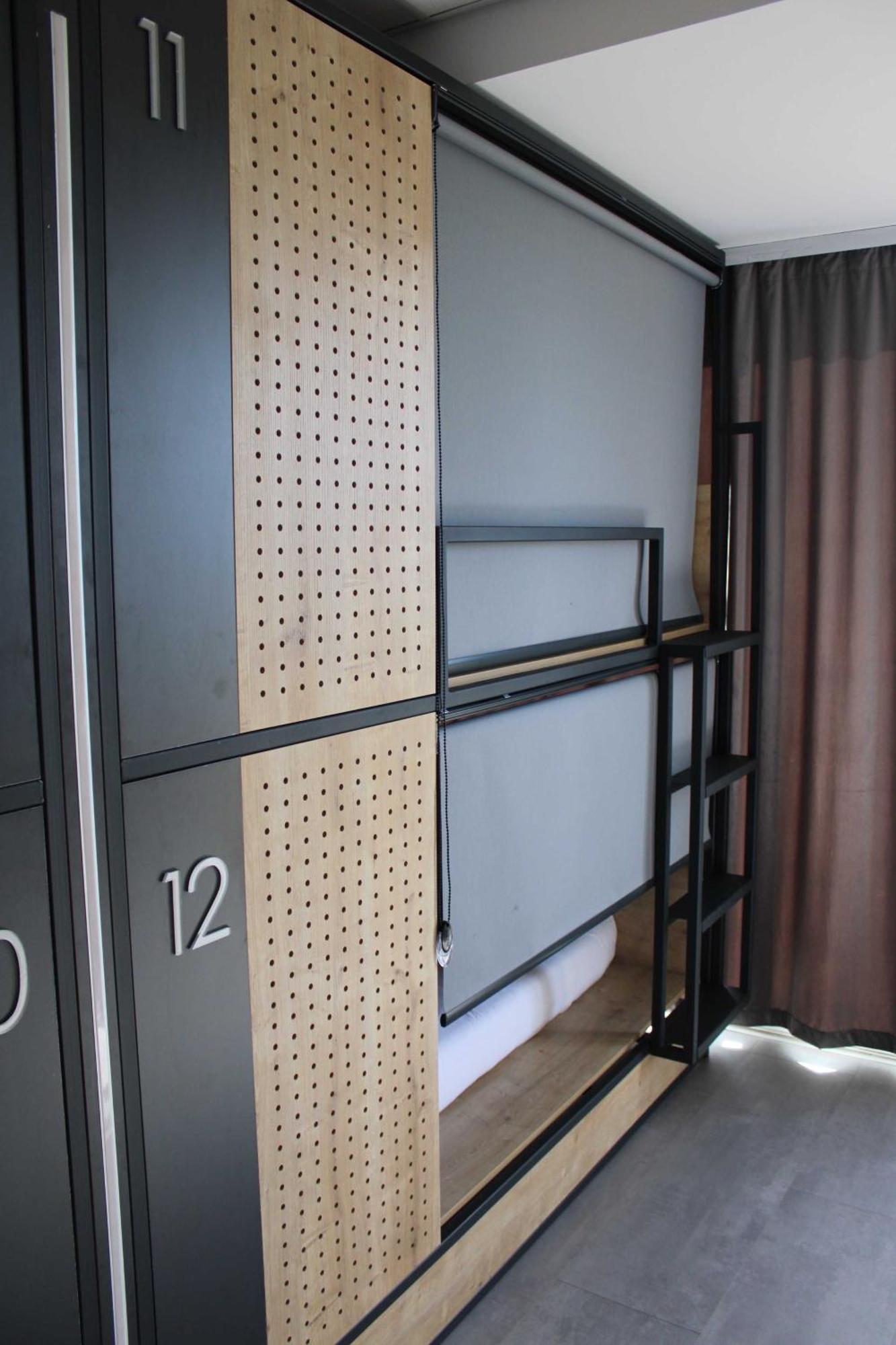 Hostel Petra Marina *